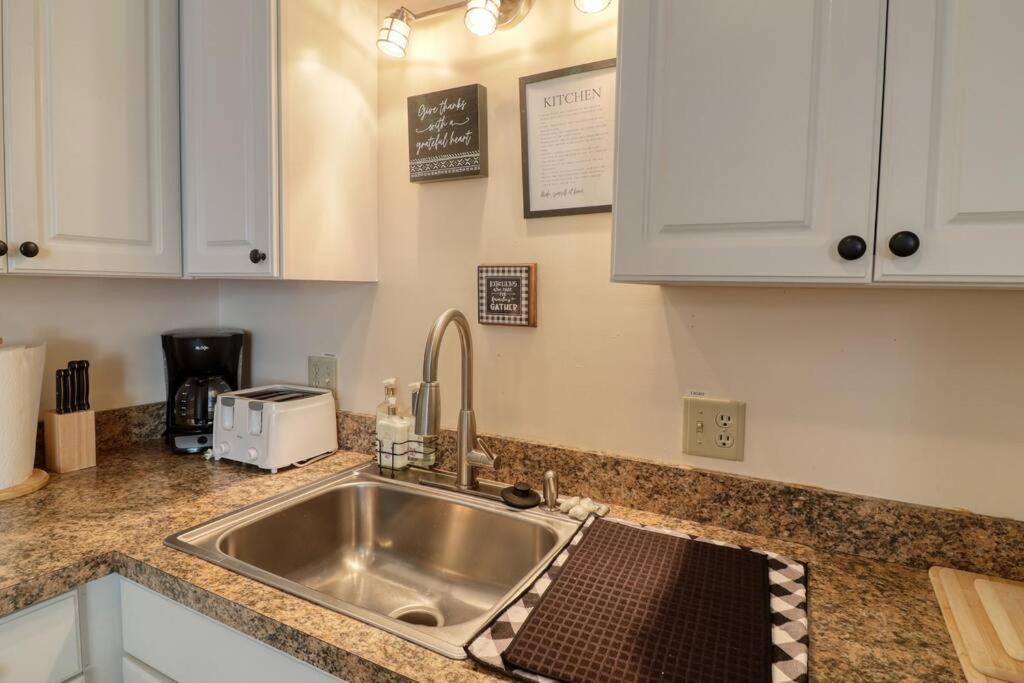 Bryce Chalet Retreat B Mountain Getaway Basye ภายนอก รูปภาพ